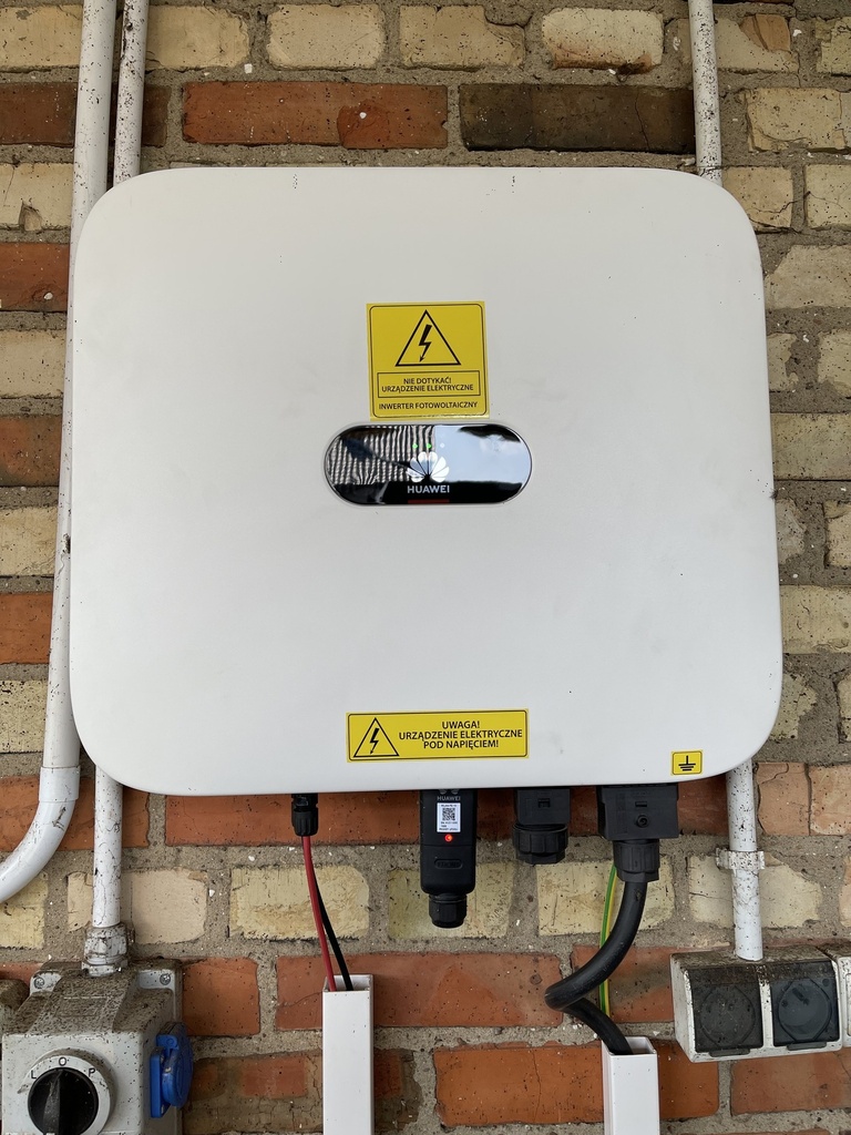 HUAWEI SUN 2000-03KTL-M1-HC WiFi