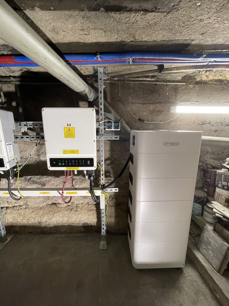 Magazyn Energii Dyness Tower T21 21.31kWh HV // (BMS + 6x akumulator)